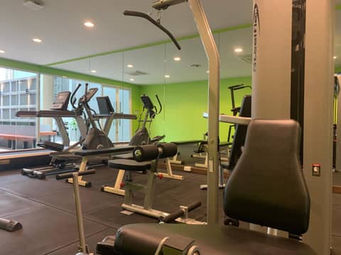 Le D'Tel Bangkok — activities & amenities