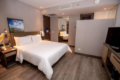 Hampton By Hilton Lima San Isidro — photo 5