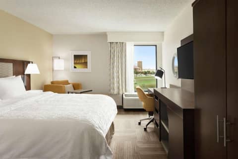 Hampton Inn Houston Hobby Airport — photo 2