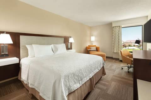 Hampton Inn Houston Hobby Airport — photo 3