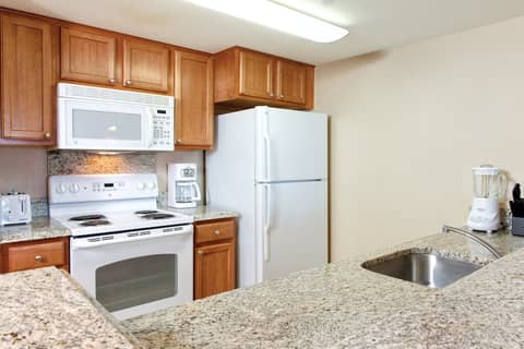 Club Wyndham at Waikiki Beach Walk — photo 8