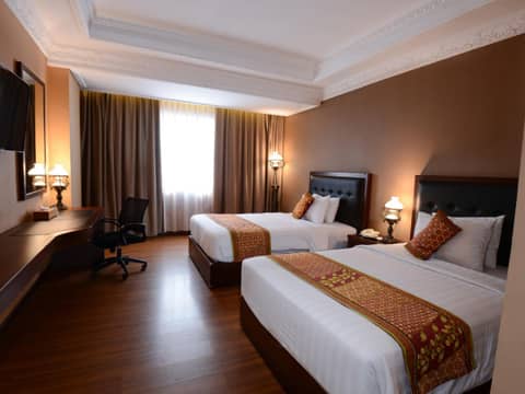 The Rich Jogja Hotel — photo 9