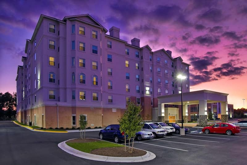 Homewood Suites by Hilton Virginia Beach — building