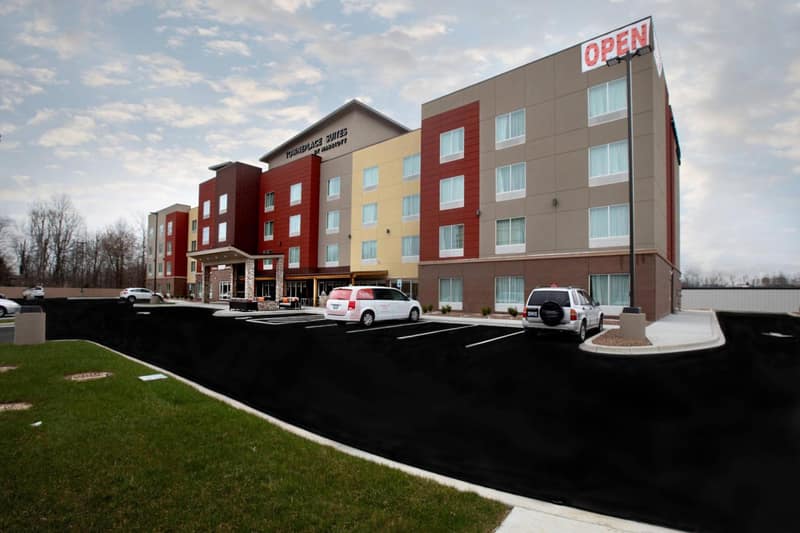 TownePlace Suites by Marriott Louisville Airport — building