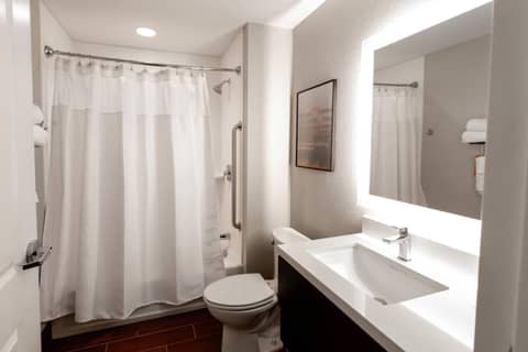 TownePlace Suites by Marriott Louisville Airport — photo 4