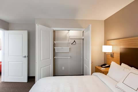TownePlace Suites by Marriott Louisville Airport — photo 8