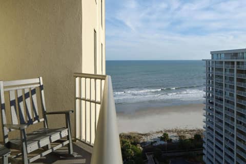 Royale Palms Condominiums — photo 4