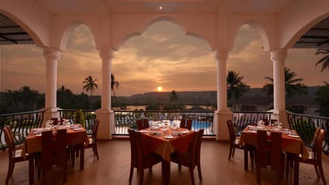 Resort Rio — dining