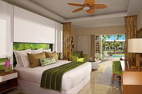 Dreams Onyx Resort & Spa - All Inclusive — hotel room