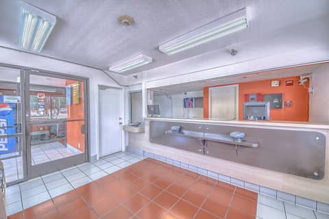 Motel 6 San Antonio, Tx Six Flags Fiesta TX - La Cantera Area — photo 3