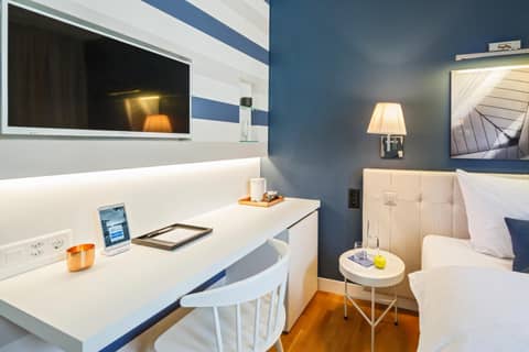 Hotel Seehof — hotel room