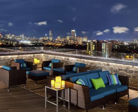 DoubleTree Suites by Hilton Hotel Boston - Cambridge — photo 3