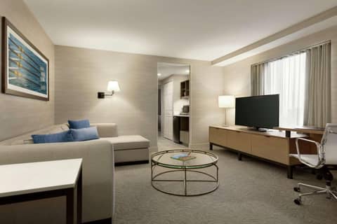 DoubleTree Suites by Hilton Hotel Boston - Cambridge — photo 4