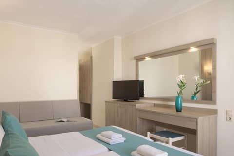 Central Hersonissos Hotel — hotel room