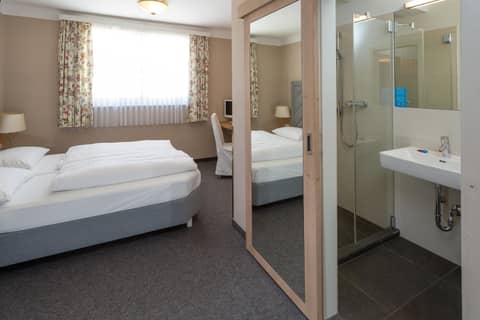 Hotel Markus Sittikus Salzburg — hotel room