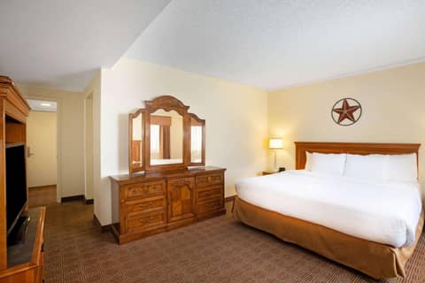 La Quinta Inn by Wyndham Austin Capitol / Downtown — photo 4