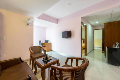 Treebo Akshaya Lalbagh Inn — hotel room