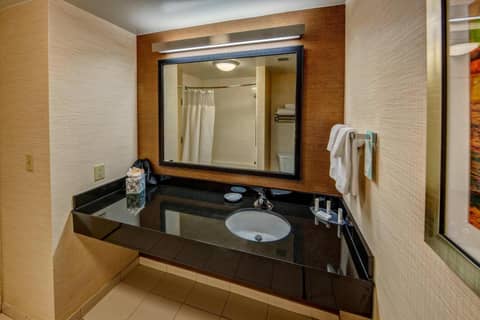 Fairfield Inn and Suites by Marriott Austin Northwest/The Domain Area — photo 2