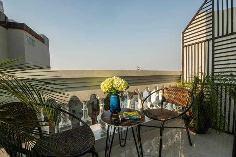 Solare De Monte Hotel & Spa — balance & terrace