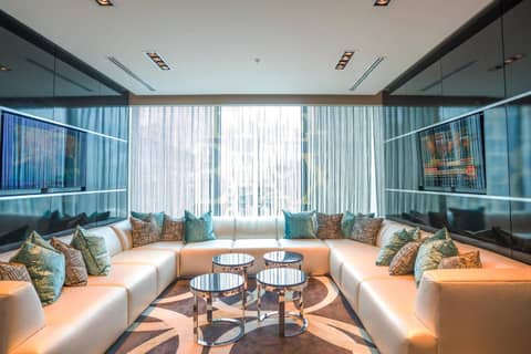 Hotel Beaux Arts, Autograph Collection — lounge