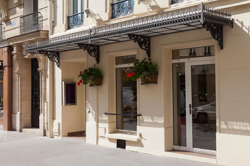 Hôtel Aurore Paris Gare de Lyon — building