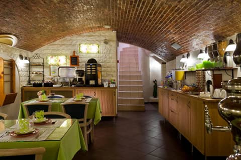 Hôtel Aurore Paris Gare de Lyon — dining
