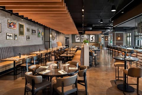 Tempo By Hilton Louisville Downtown Nulu — photo 8
