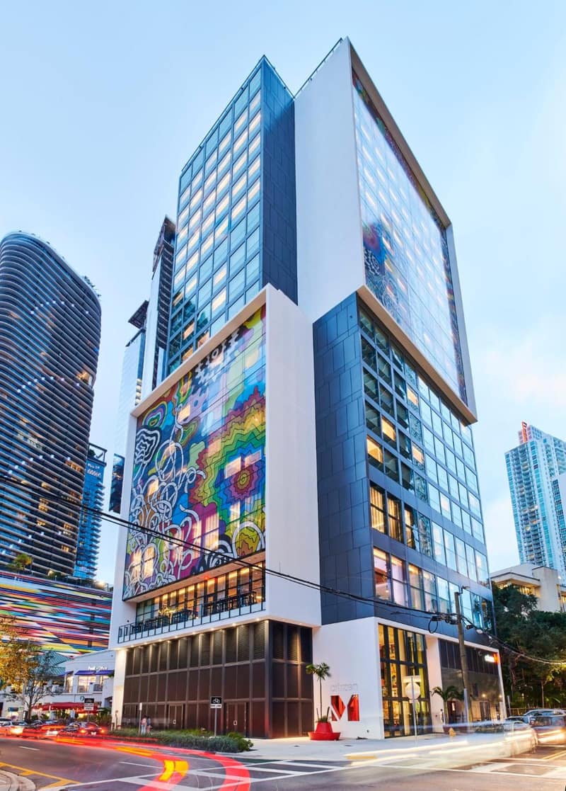 citizenM Miami Brickell — building