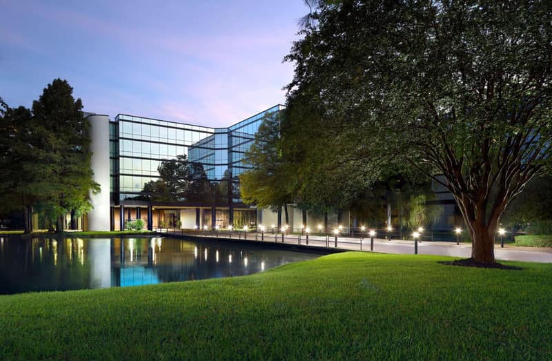 Hyatt Regency Houston West — building