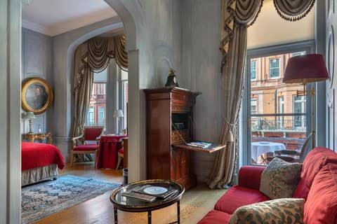 San Domenico House — living room