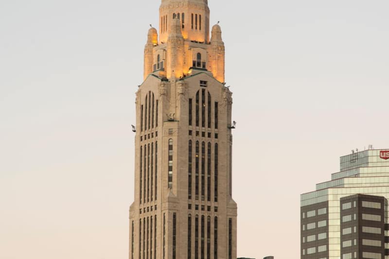 Hotel LeVeque, Autograph Collection — building