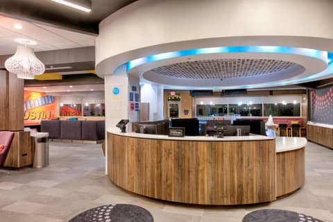 Tru By Hilton Austin Nw Arboretum, Tx — photo 9