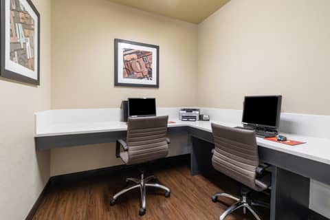 Candlewood Suites Portland Airport by IHG — photo 6