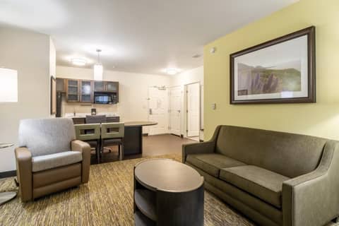 Candlewood Suites Portland Airport by IHG — photo 8
