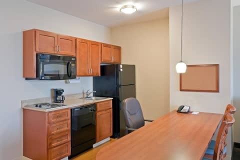 Candlewood Suites Portland Airport by IHG — photo 9