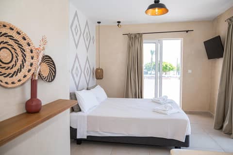 Atma Beach Rooms & Suites — photo 9