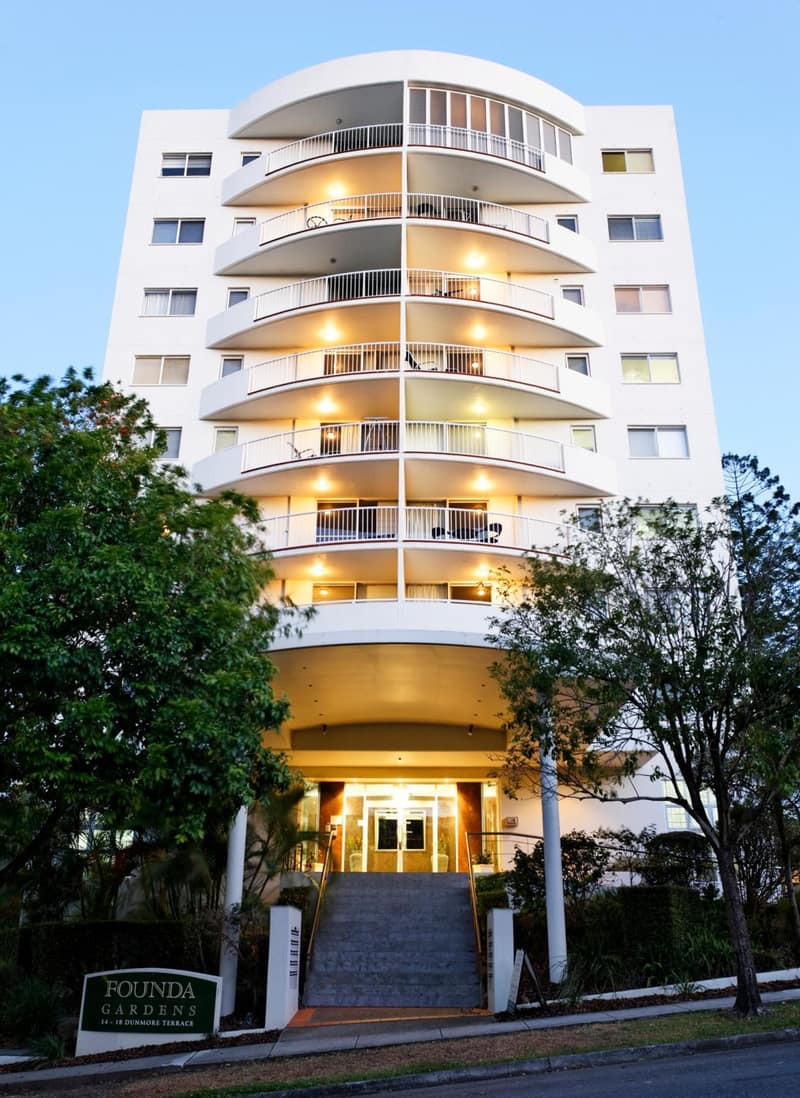 Founda Gardens Apartments — building