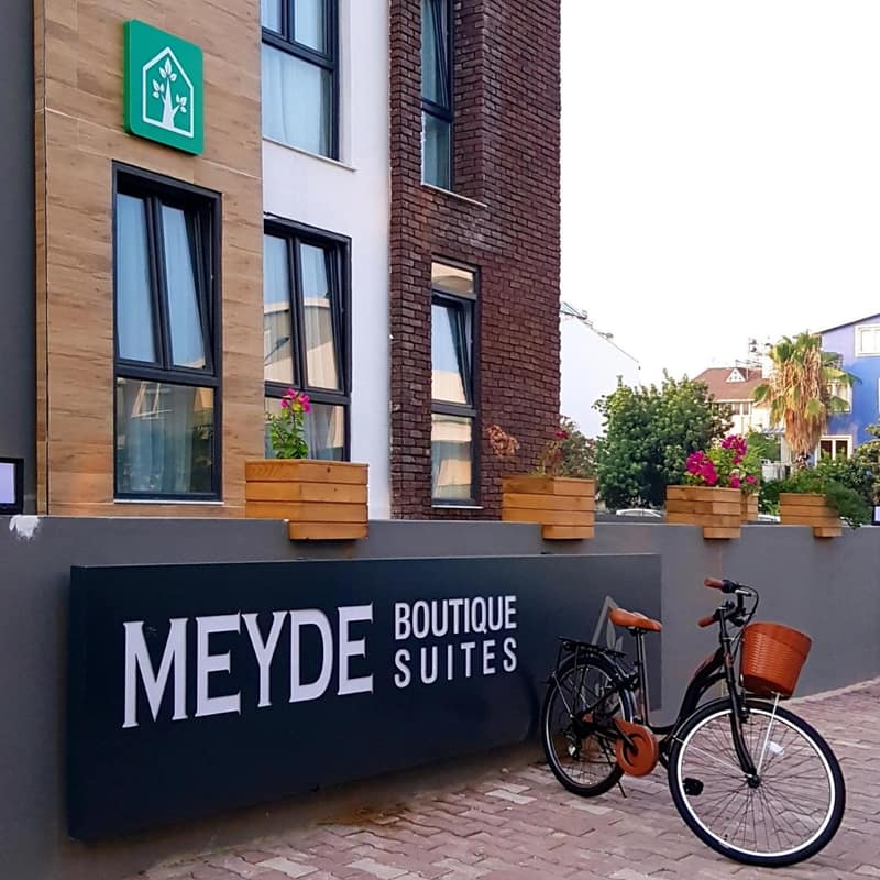 Meyde Boutique Suites — building