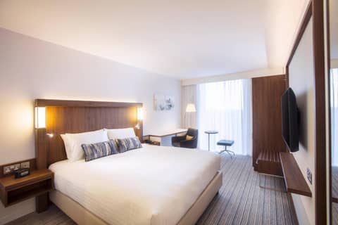 Courtyard by Marriott Edinburgh West — photo 2