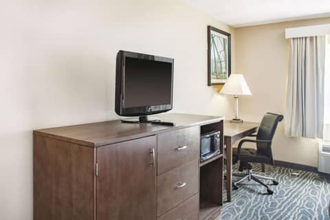 La Quinta Inn by Wyndham Richmond South — photo 7