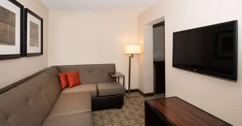 DoubleTree Hotel & Suites Charleston Airport — photo 3