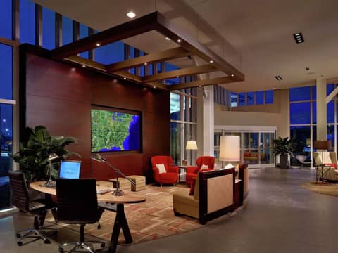 DoubleTree Hotel & Suites Charleston Airport — photo 8