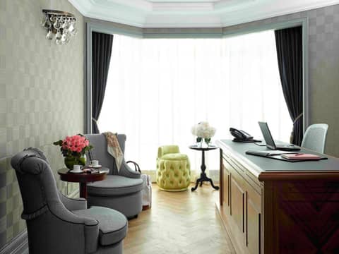 The Langham Hong Kong — recepcion & lobby