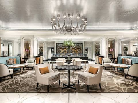The Langham Hong Kong — recepcion & lobby