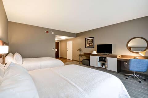 Hampton Inn Livonia Detroit — photo 8