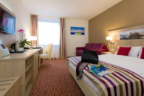 Mercure Hotel Hamburg am Volkspark — hotel room