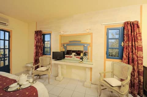 Parthenis Hotel & Suites — photo 7