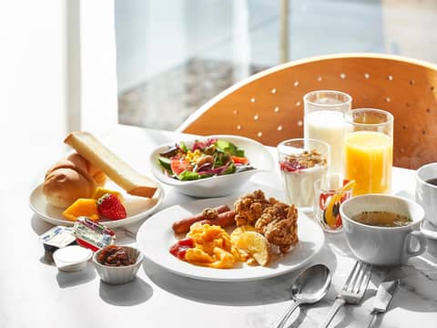 Daiwa Roynet Hotel Nagoya Shinkansenguchi — dining
