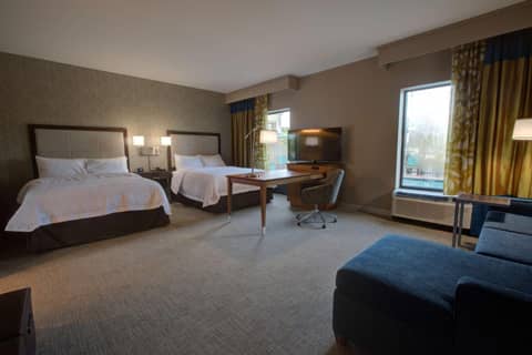 Hampton Inn & Suites by Hilton Tampa Busch Gardens Area — photo 3