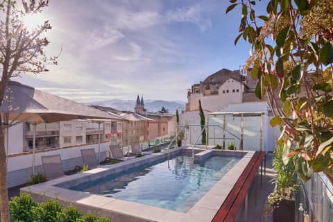 Boutique Hotel Luna Granada Centro — recepcion & lobby